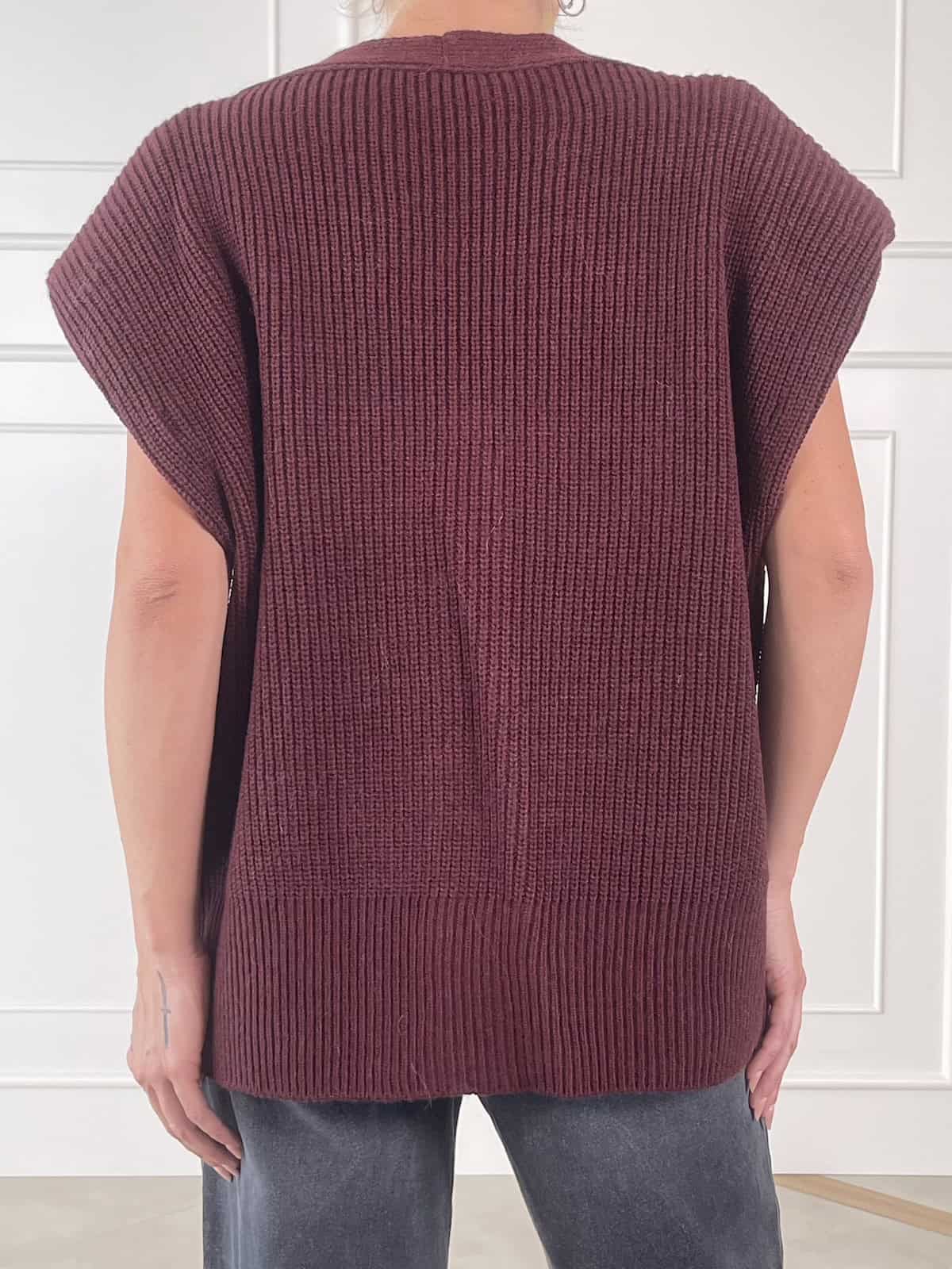 49584