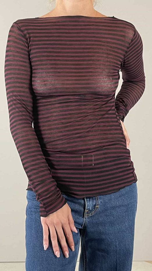 48537