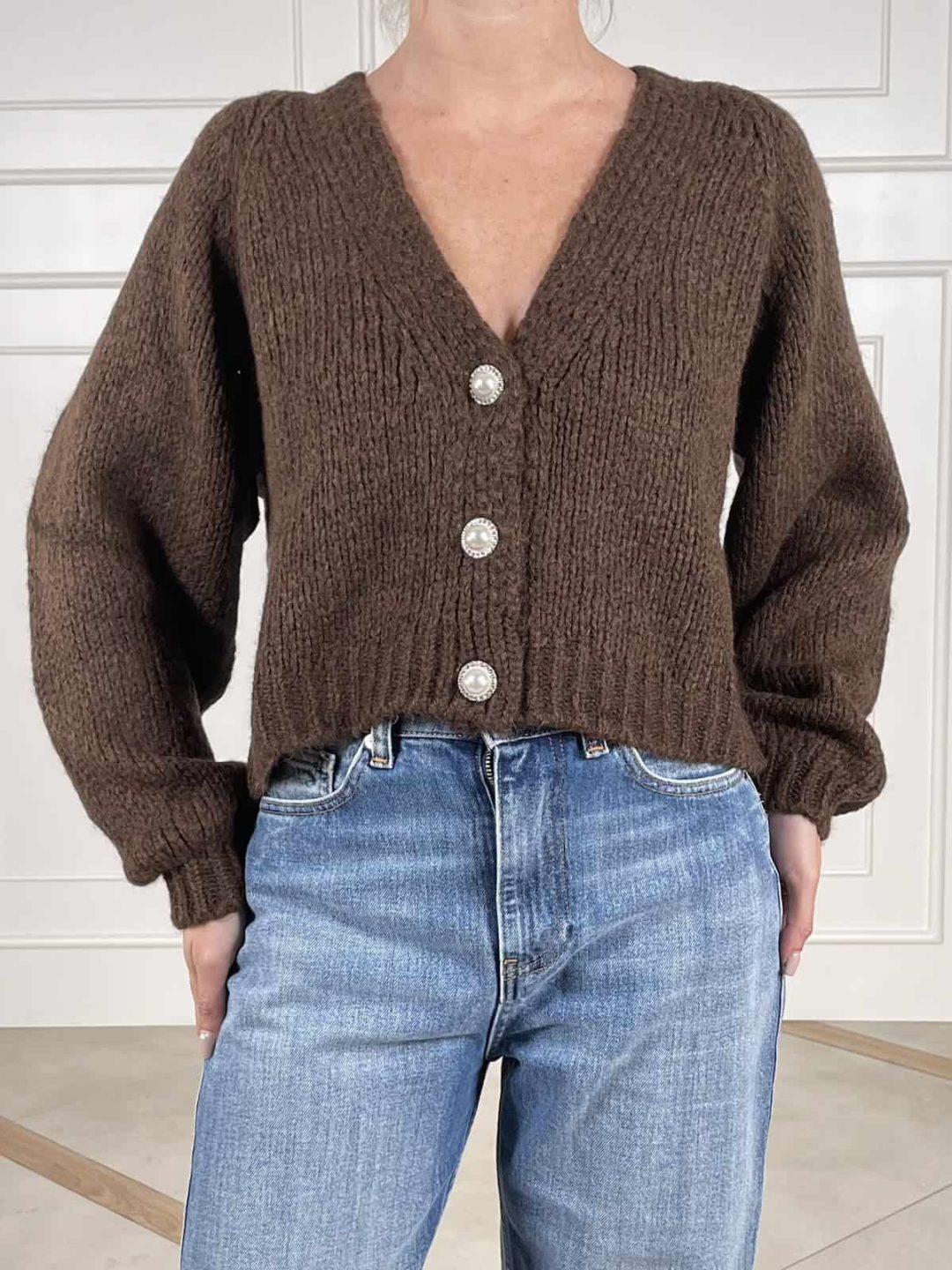 51374