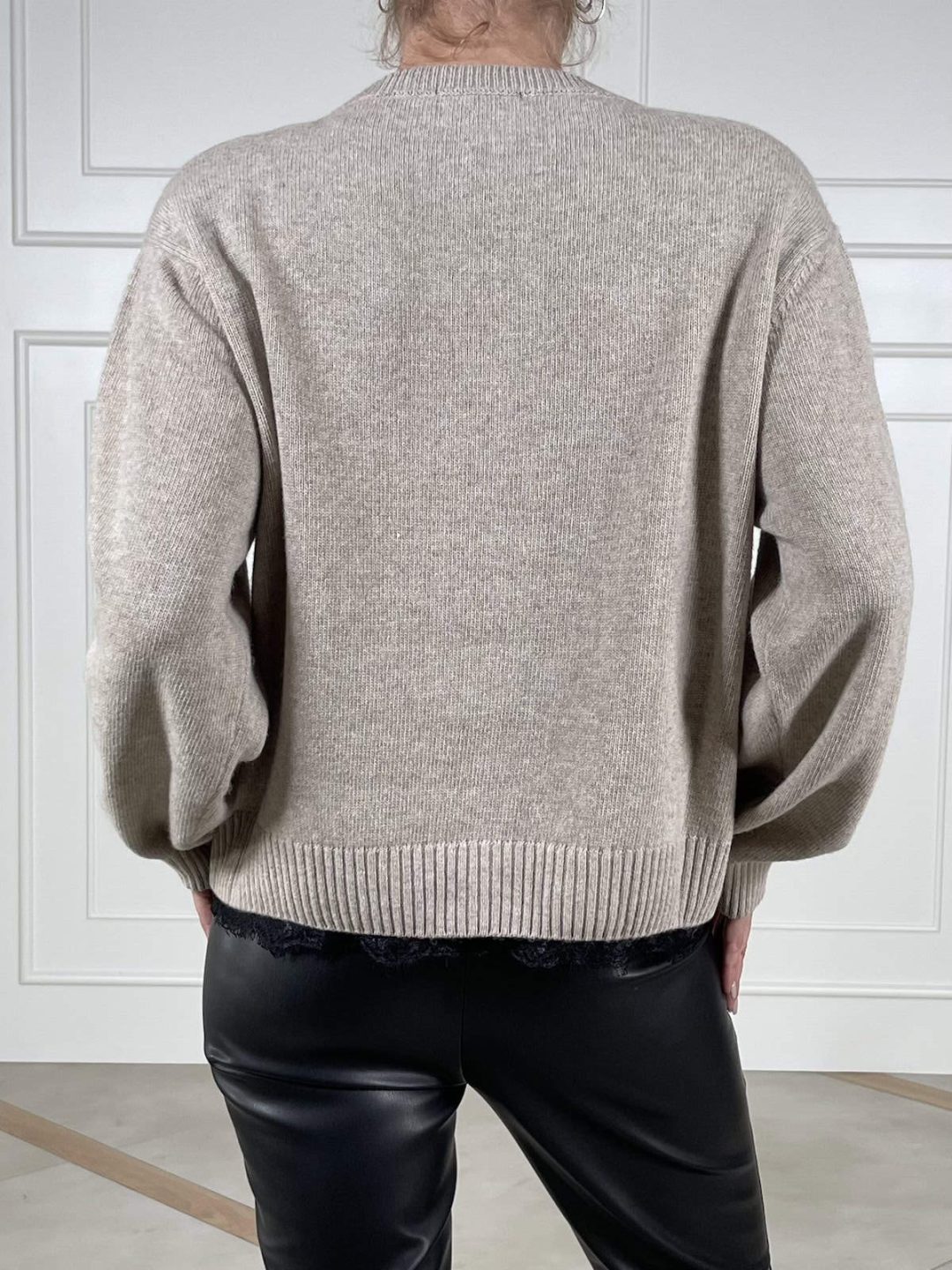 51570